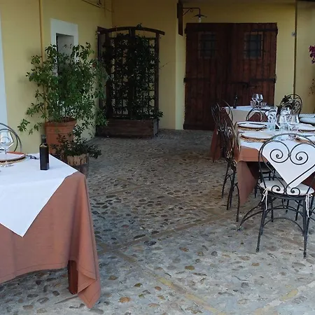 Don Pasquale Bed & Breakfast 3*